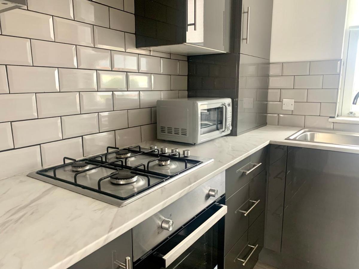 Lovely Stylish Apartment Near Penny Lane! Free Parking Liverpool Kültér fotó