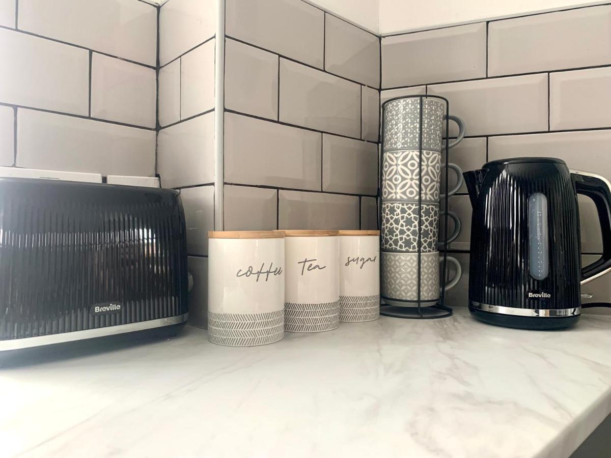 Lovely Stylish Apartment Near Penny Lane! Free Parking Liverpool Kültér fotó